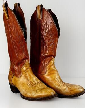 VTG Sanders Men’s Handmade WESTERN Cowboy BOOTS 8D Mexico Light Brown Leather